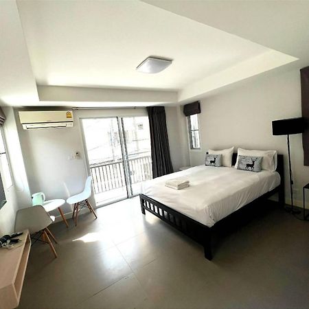 Mitr Inn Mrt Samyot Station - The Grand Palace Bangkok Bagian luar foto